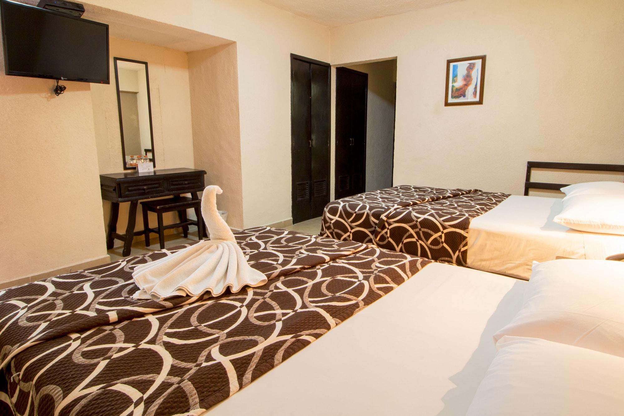 Hotel Colon Мерида Экстерьер фото