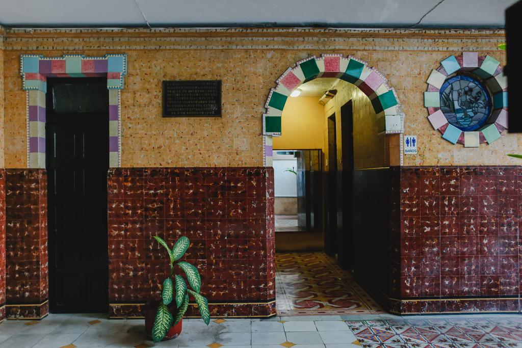 Hotel Colon Мерида Экстерьер фото